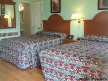 Robin Hood Motel Saratoga Springs Esterno foto